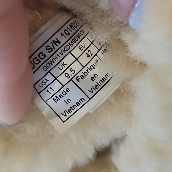 Ugg Bailey Button Triplet Tall Boots - Picture 15 of 16